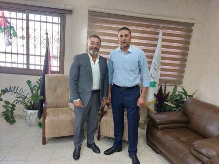 استقبل الأخ حسام دراغمه رئيس بلدية طوباس مدير عام شركة Pal Pay